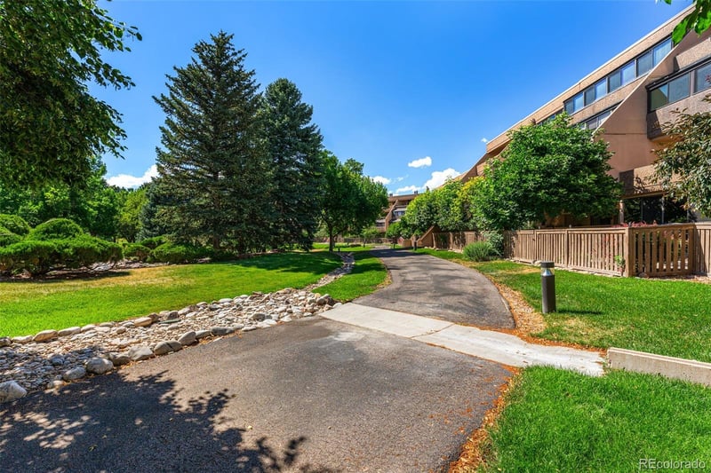 7000 Quincy Ave #204, Denver, CO 80237