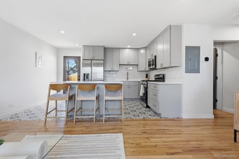 1087 Wolff St, Denver, CO 80204