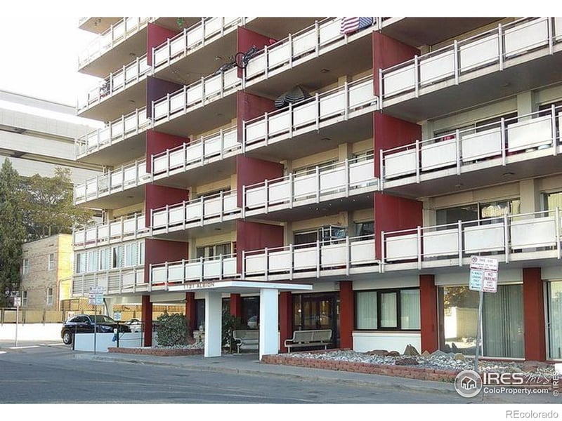 1121 Albion St #205, Denver, CO 80220