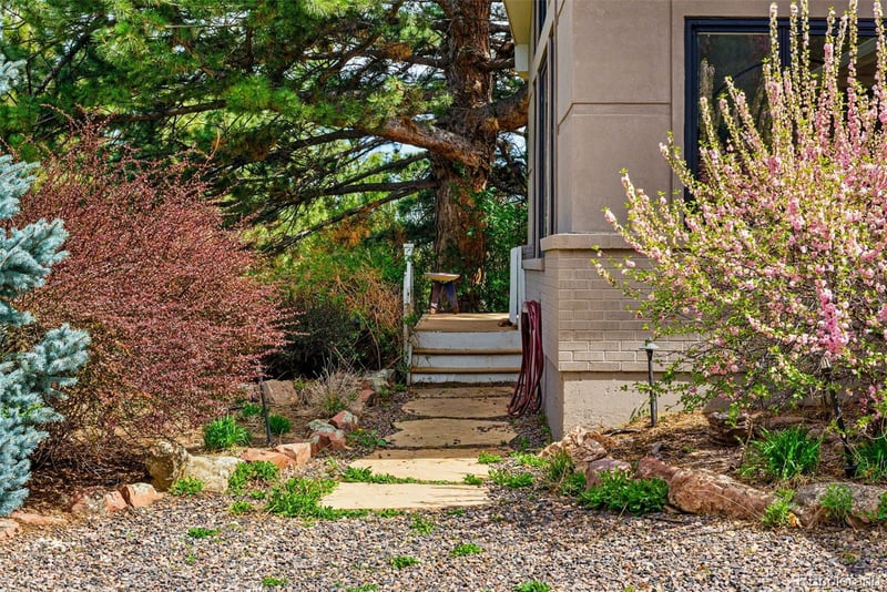 182 Ridge Rd, Boulder, CO 80303