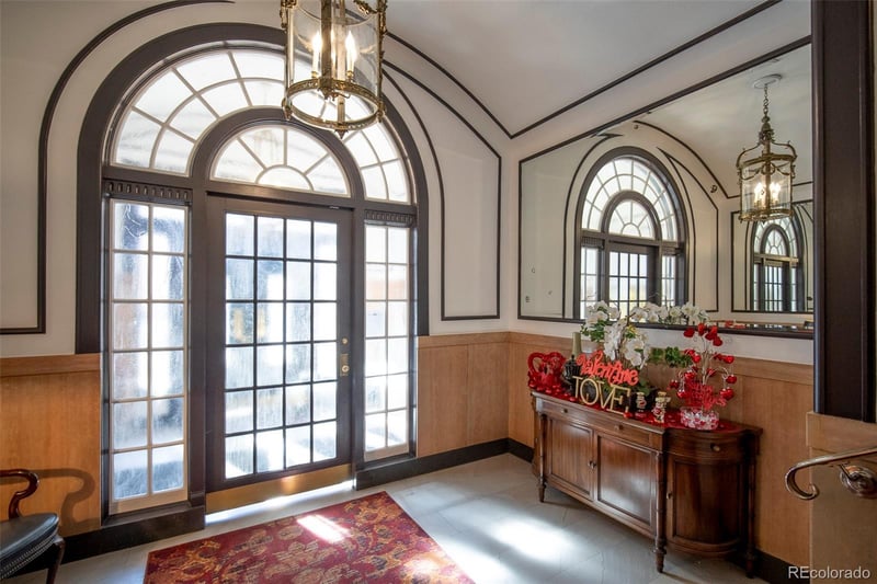 1515 9th Ave #207, Denver, CO 80218