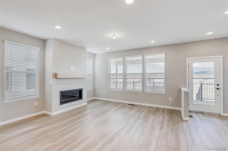 13244 Barefoot Lakes Pw, Firestone, CO 80504