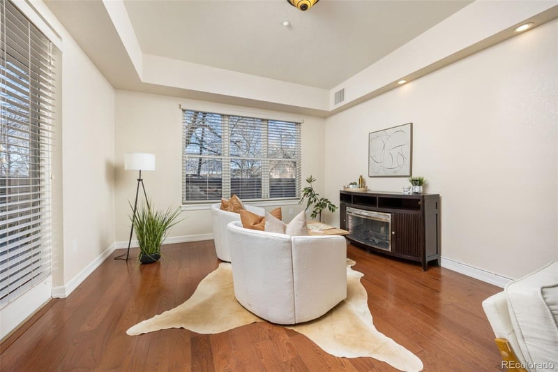 2200 University Blvd #105, Denver, CO 80210