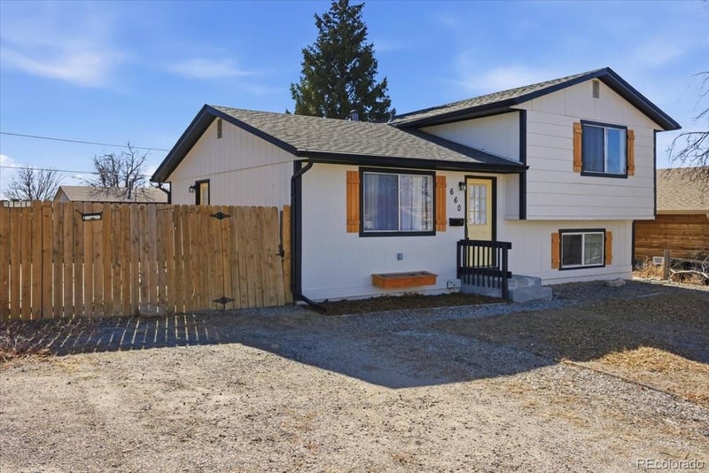 660 Elbert St, Denver, CO 80221