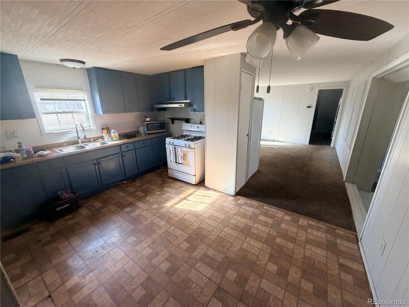 409 Cherry St, Lochbuie, CO 80603