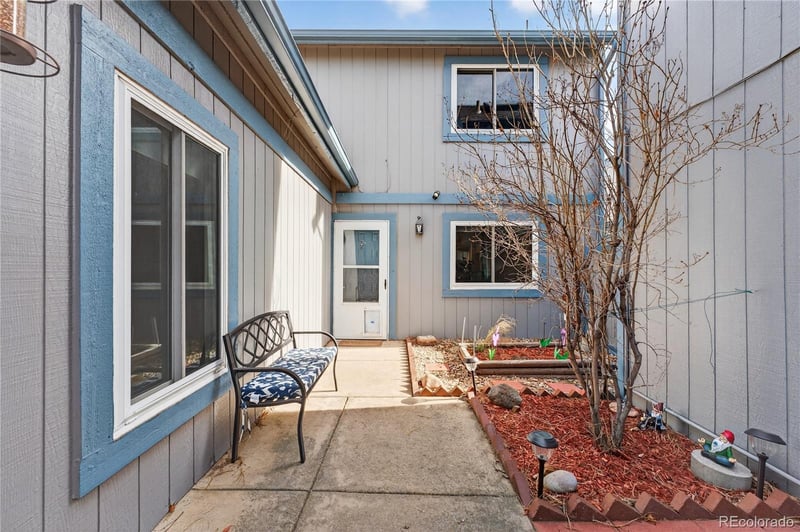 2512 Worchester Ct #C, Aurora, CO 80014