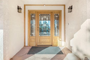 629 Arnold Ln, Colorado Springs, CO 80904