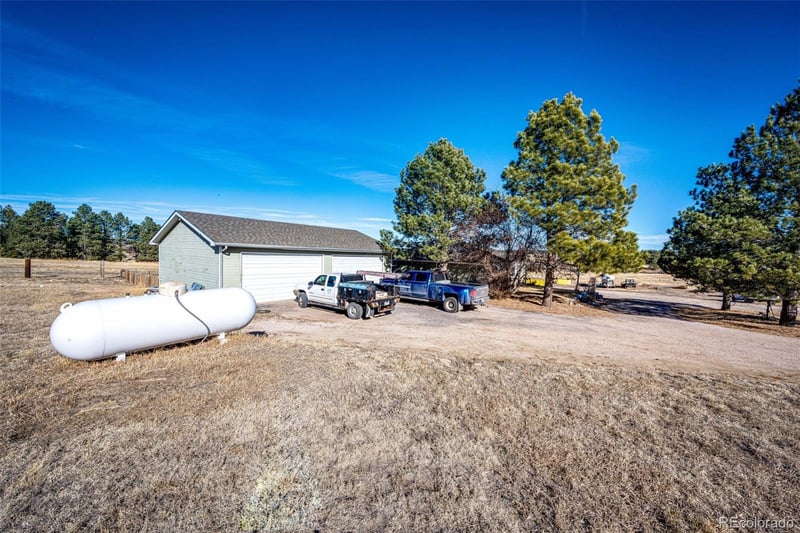 2487 Pinto Trl, Elizabeth, CO 80107