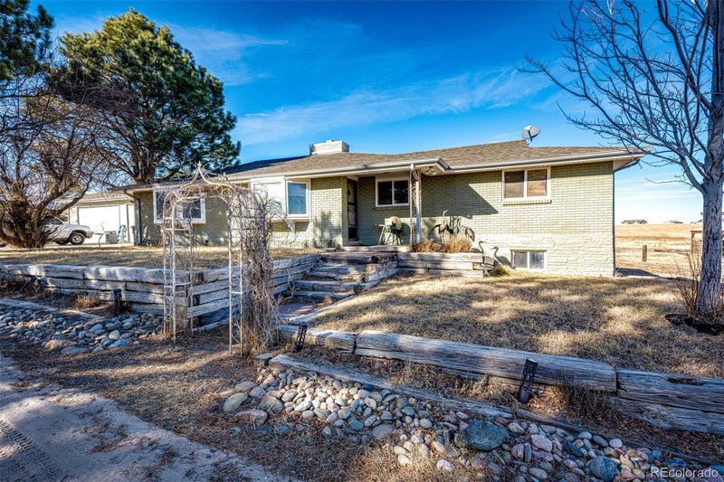 2487 Pinto Trl, Elizabeth, CO 80107