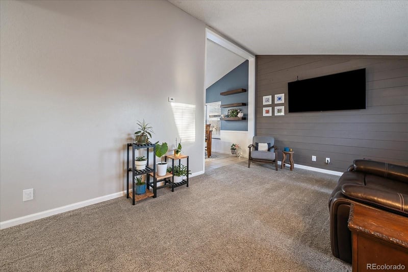 8620 Wildrye Cir, Parker, CO 80134