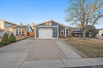 8620 Wildrye Cir, Parker, CO 80134