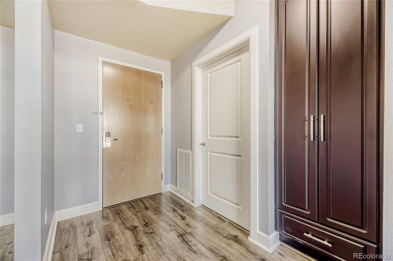 5677 S Park Pl #D302, Englewood, CO 80111