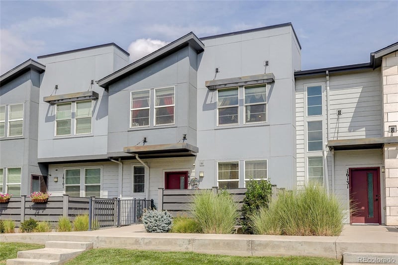 16121 Bolling Dr, Denver, CO 80239