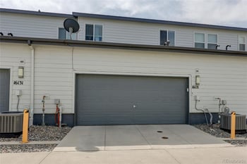 16121 Bolling Dr, Denver, CO 80239