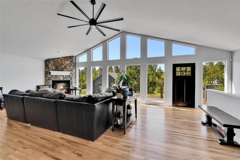 125 El Lobo Ln, Bailey, CO 80421