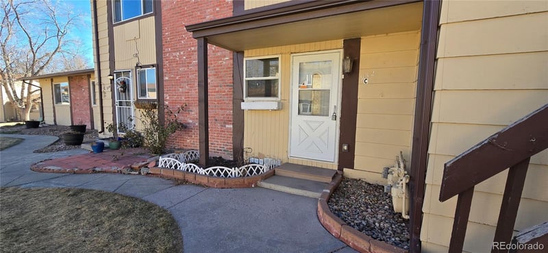 952 Coronado Pw #C, Denver, CO 80229