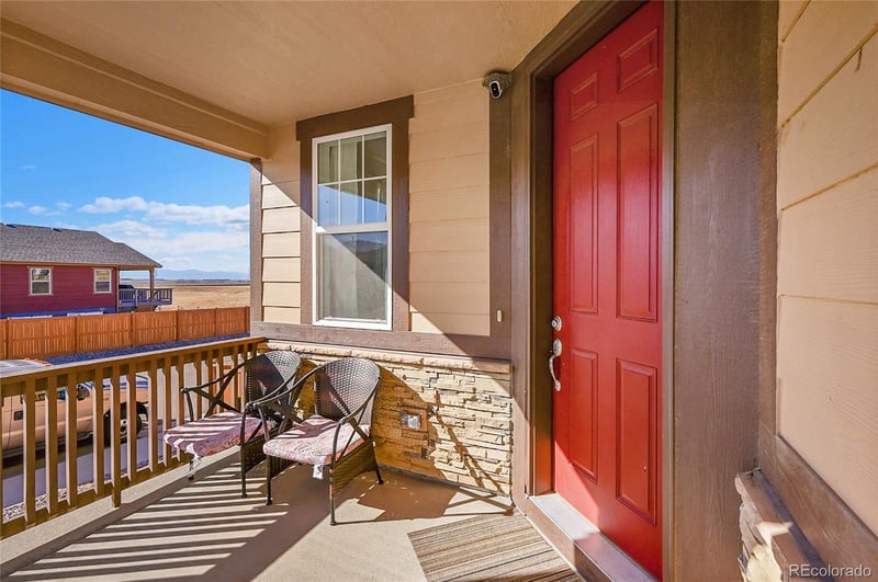 901 Vandriver Way, Aurora, CO 80018