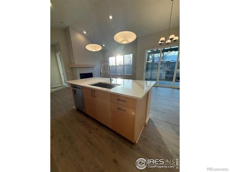 727 Kubat Ln #B, Longmont, CO 80503