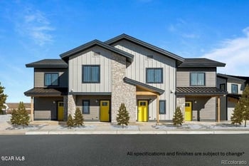 121 Granby Meadow Dr, Granby, CO 80446