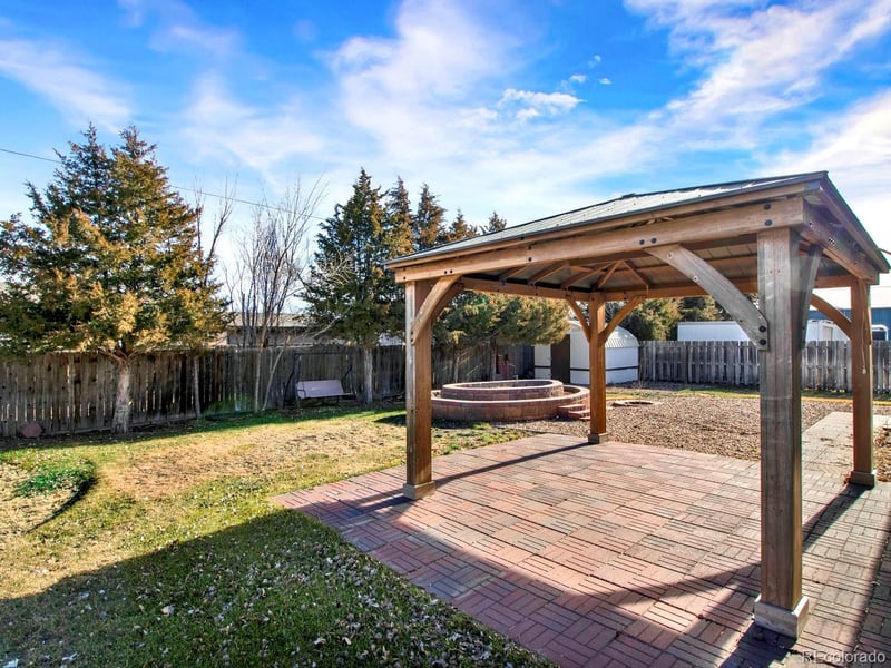 352 S Main St, Byers, CO 80103