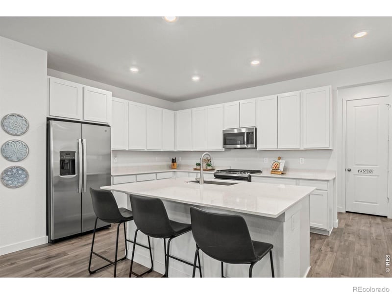 657 176th Ave, Broomfield, CO 80023