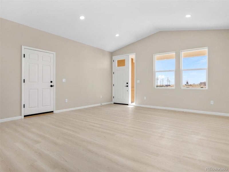 981 Waverly Dr, Pueblo, CO 81007