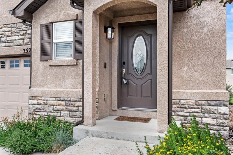 7525 Stetson Highlands Dr, Colorado Springs, CO 80923
