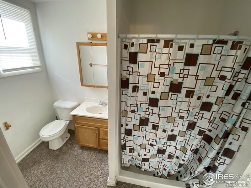 303 2nd St, Sterling, CO 80751