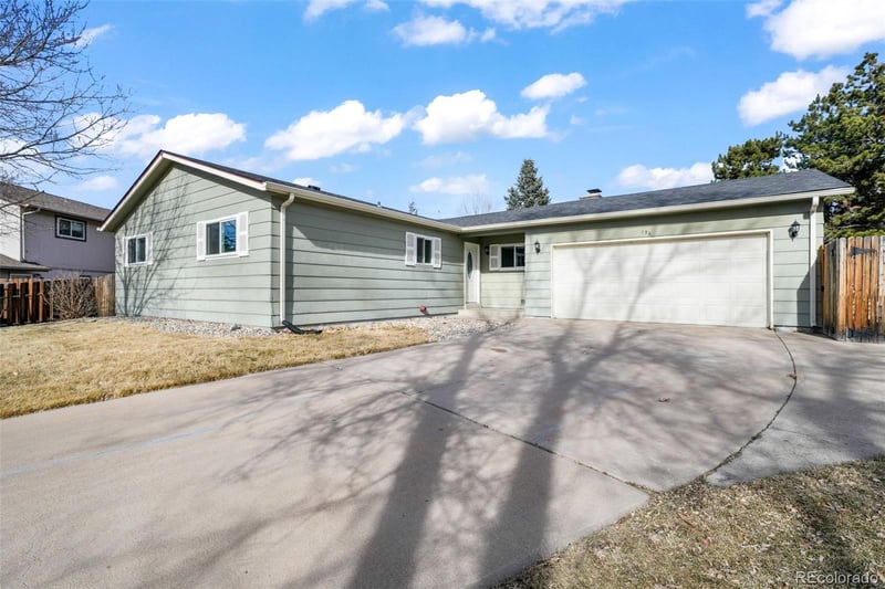 156 Johnson Pl, Castle Rock, CO 80104