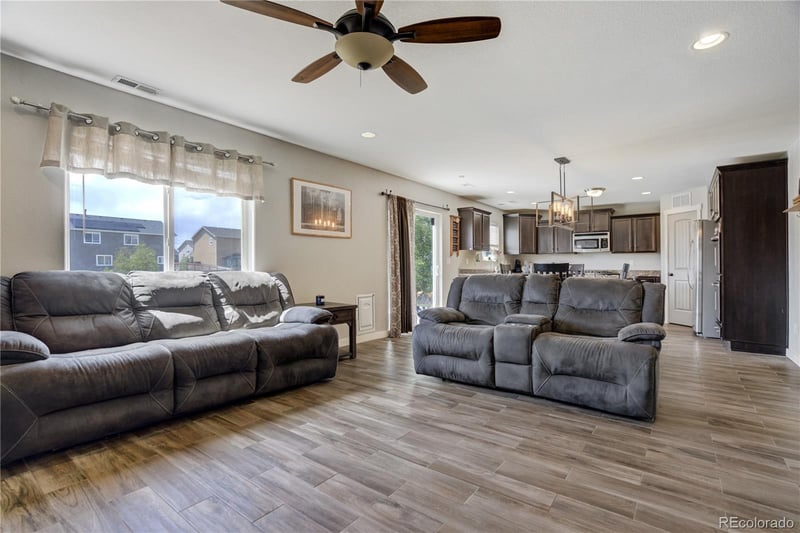 3812 Chia Dr, Colorado Springs, CO 80925