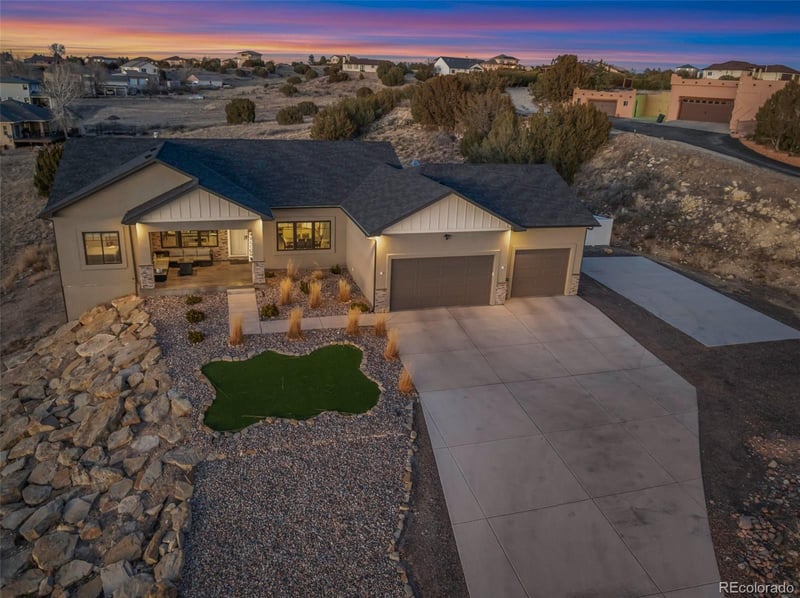 113 Alexis Dr, Pueblo West, CO 81007