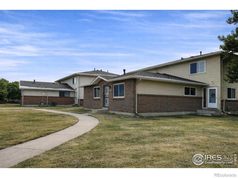3354 Flower St #12, Lakewood, CO 80227