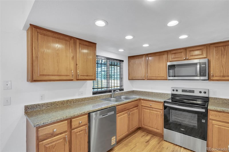 3703 Mission Pw, Aurora, CO 80013