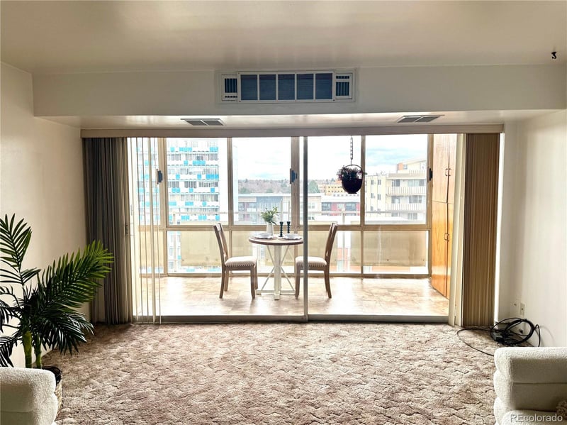 1121 Albion St #910, Denver, CO 80220