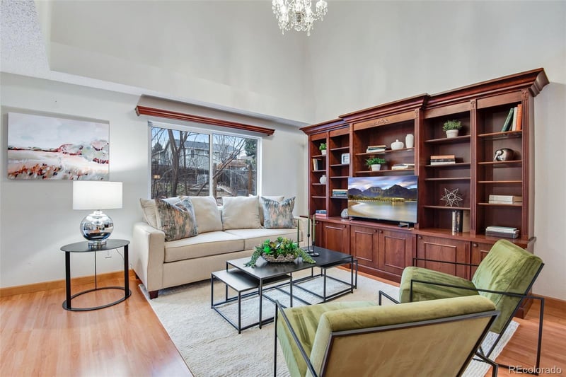 4331 Gibraltar St, Centennial, CO 80015