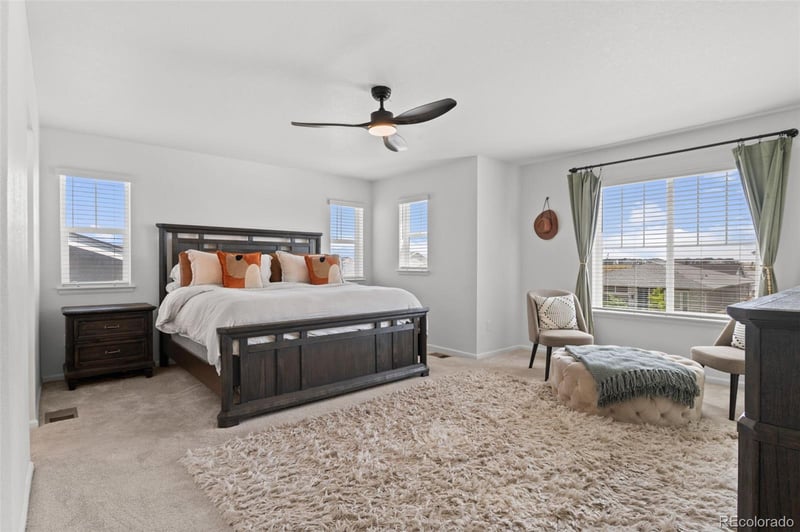 24601 37th Ave, Aurora, CO 80019