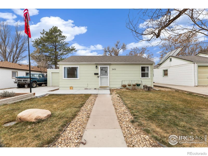 2411 10th Ave Ct, Greeley, CO 80631