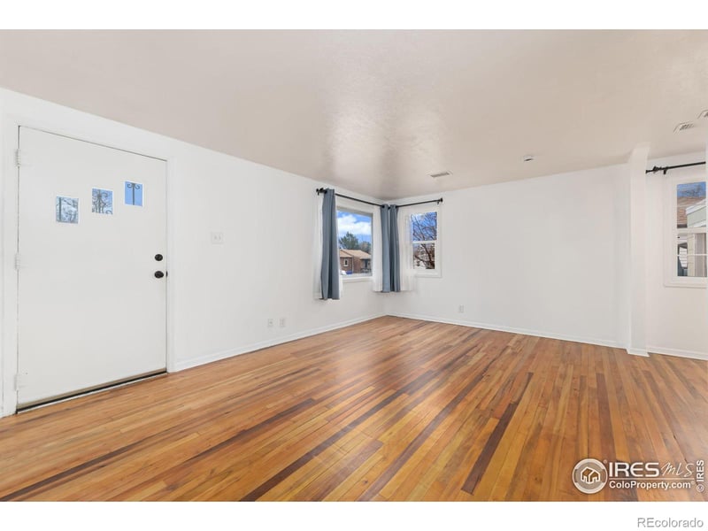 2411 10th Ave Ct, Greeley, CO 80631