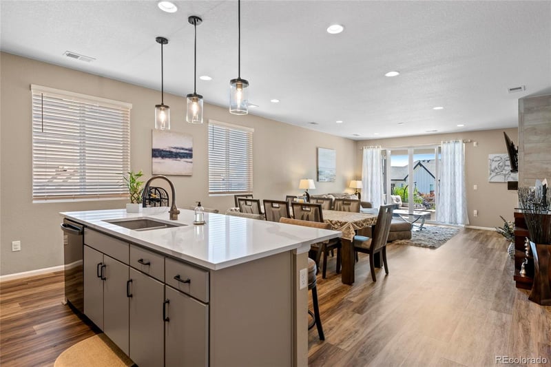 9184 Rio Lado St, Littleton, CO 80125