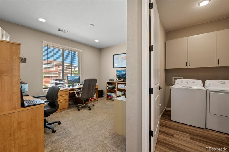 9184 Rio Lado St, Littleton, CO 80125