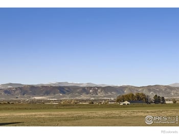 327 Duesenberg Ln, Fort Collins, CO 80524