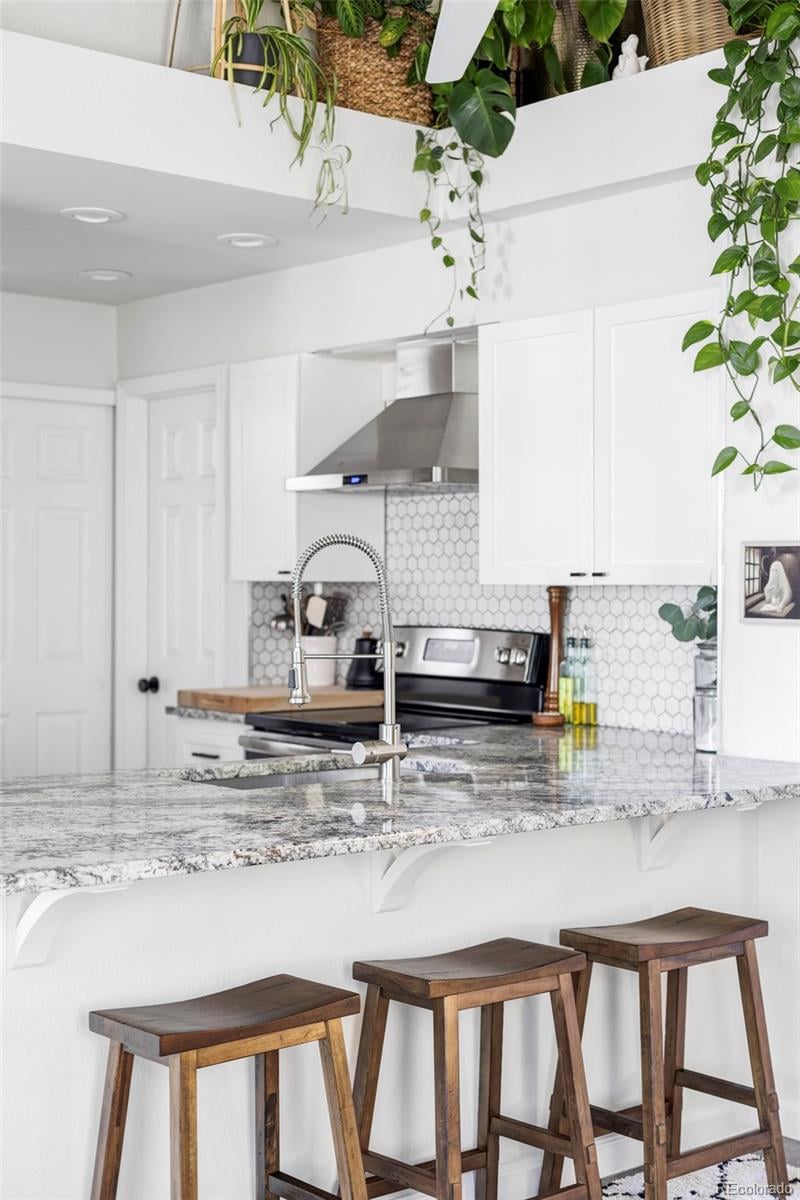 888 Reed Ct #B, Lakewood, CO 80226