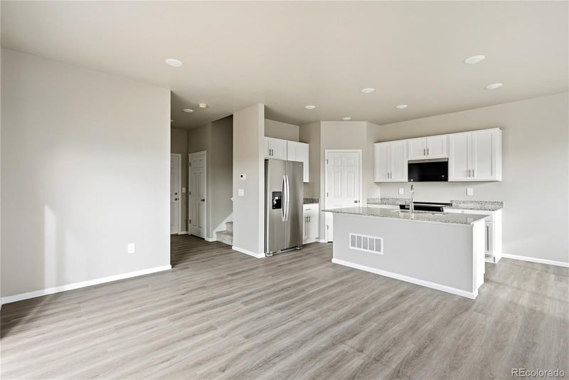 2233 164th Ave, Thornton, CO 80602