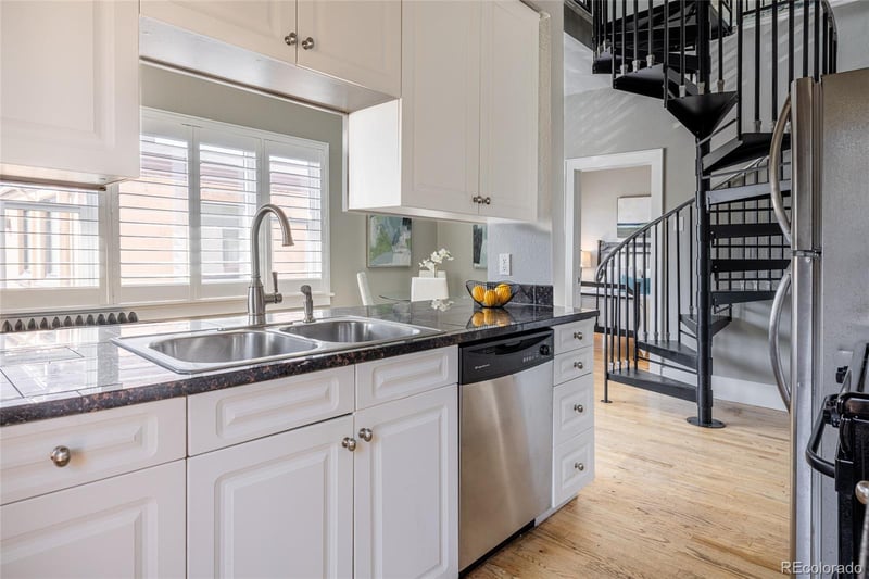 1640 Downing St #204, Denver, CO 80218