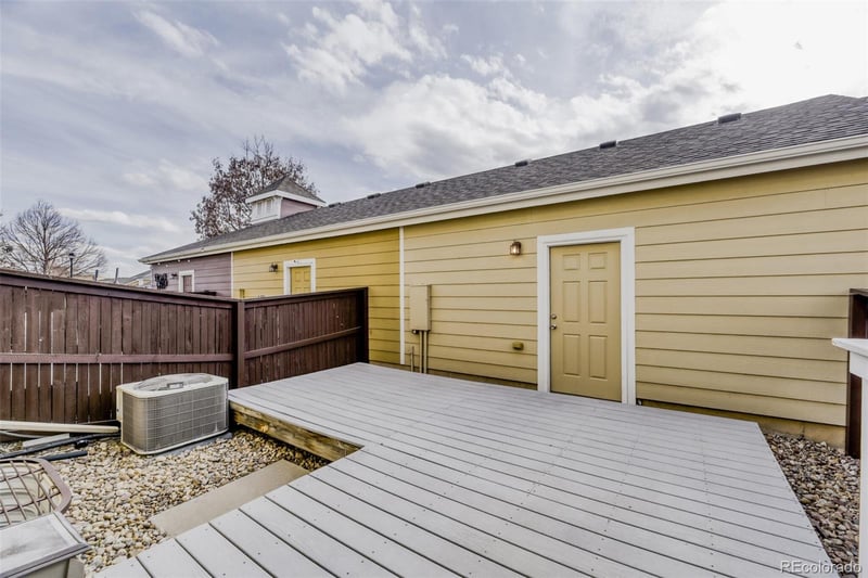 22785 Ottawa Pl, Aurora, CO 80016