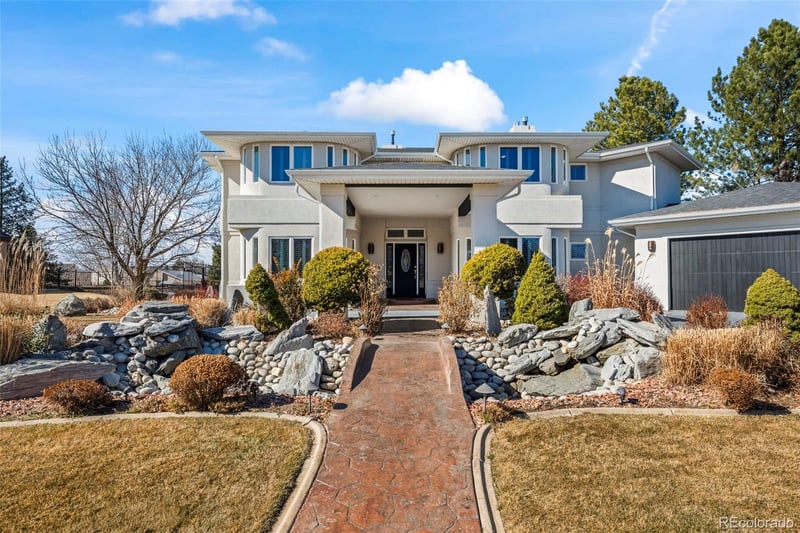 7 Sandpiper Cir, Thornton, CO 80241