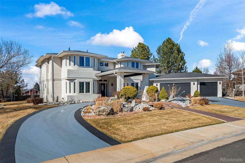 7 Sandpiper Cir, Thornton, CO 80241