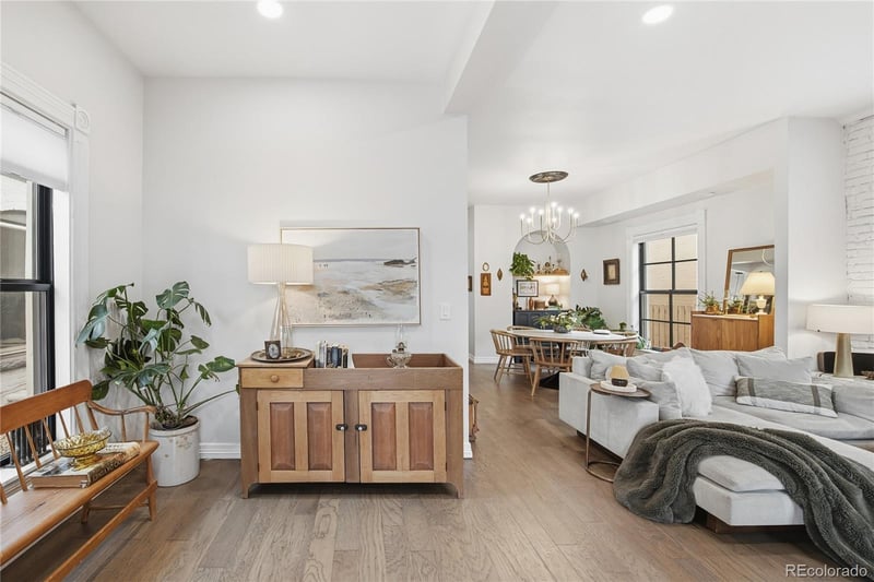 724 Clarkson St, Denver, CO 80209