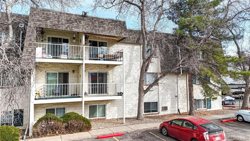 5770 Warren Ave #213, Denver, CO 80222