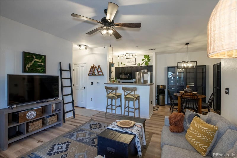 8389 Independence Cir #11-103, Littleton, CO 80128